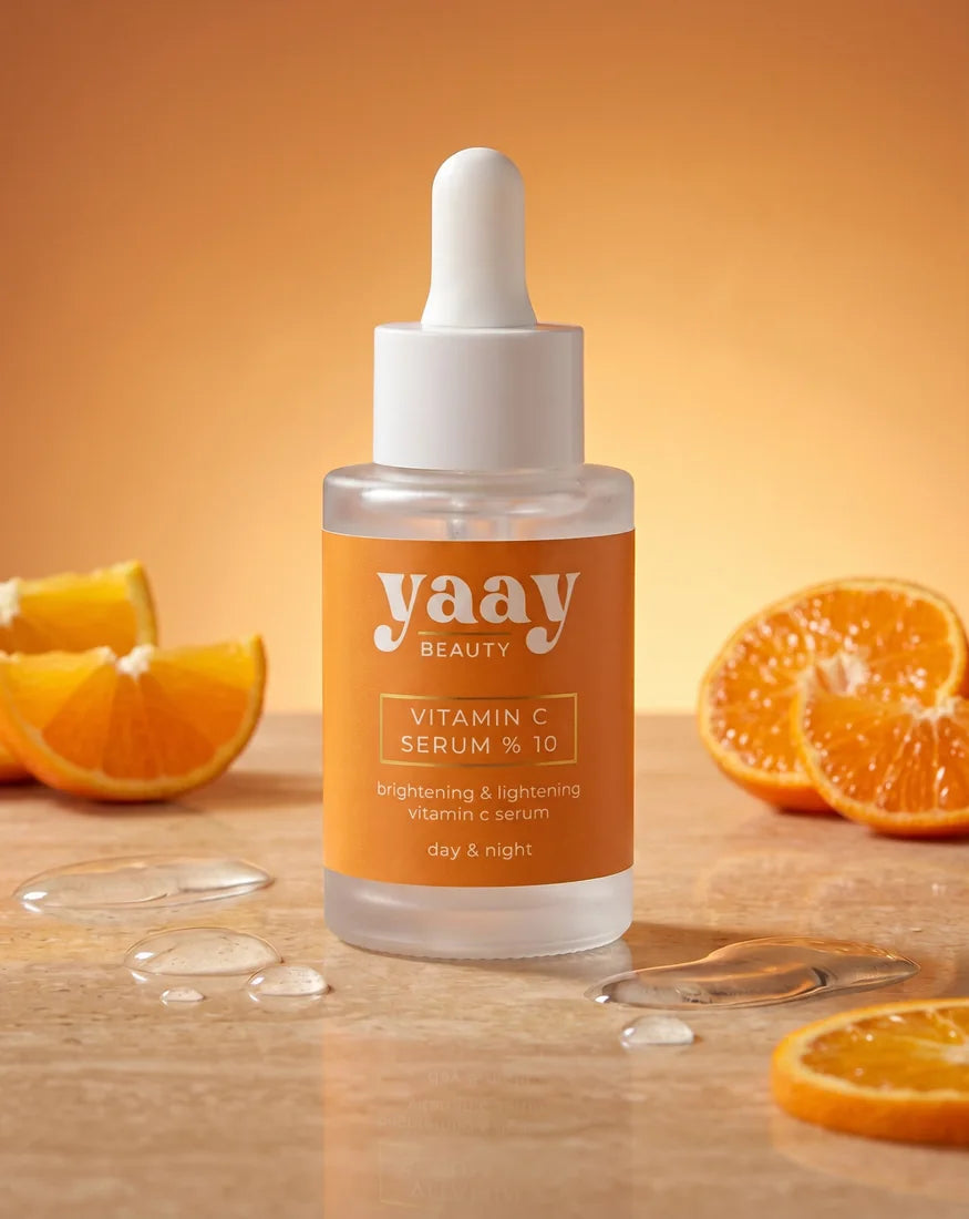 Yaay Beauty Vitamin C Serum portakal eşliğinde